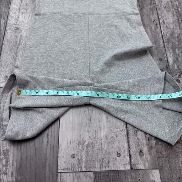 Aritzia Babaton Soft Contour Romper Jumpsuit NEW Medium Gray - Picture 6 of 11